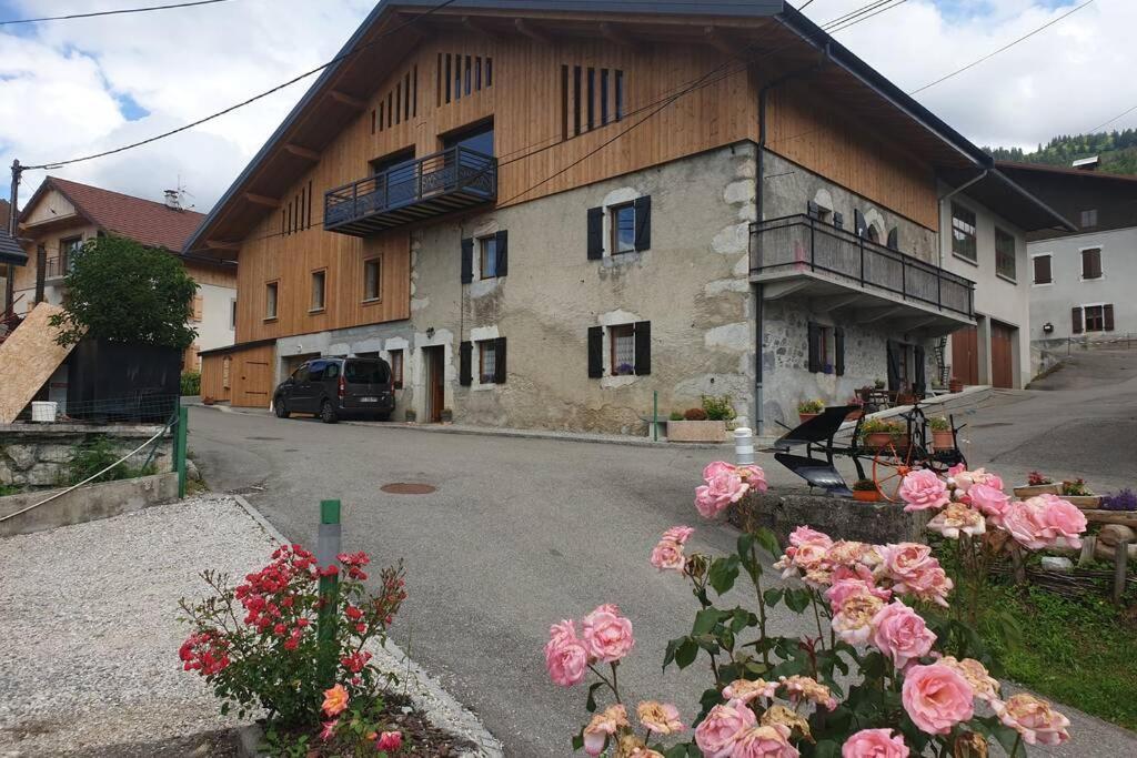 Villard Au Coeur De La Vallee Verte Entre Lac Et Montagne מראה חיצוני תמונה