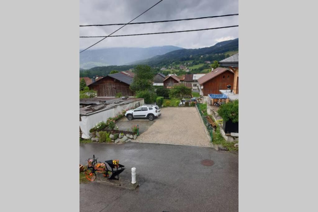Villard Au Coeur De La Vallee Verte Entre Lac Et Montagne מראה חיצוני תמונה